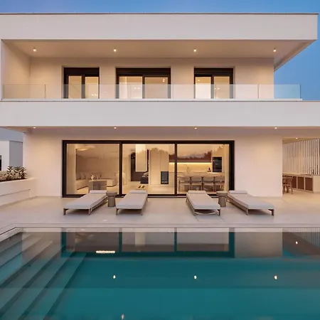 Villa Nuveel Exclusive